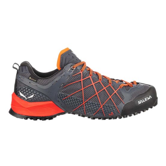 Trekking & Wanderschuhe bei Intersport Pittl