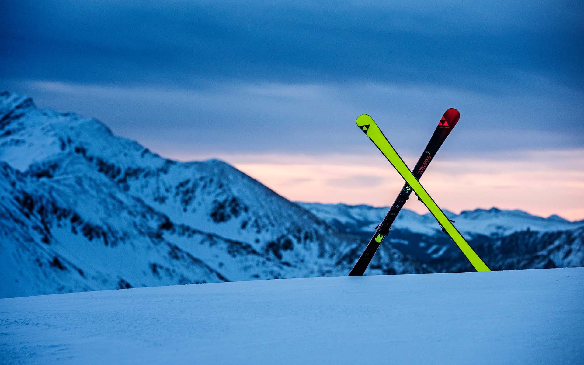 Ski Alpin & Freestyle bei Intersport Pittl